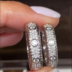 Special Design Round Cut Couple Rings